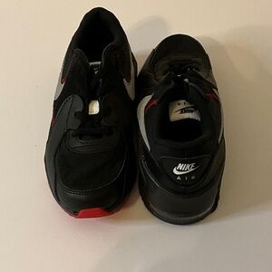 Nike Kids Black and Red Air Sneakers